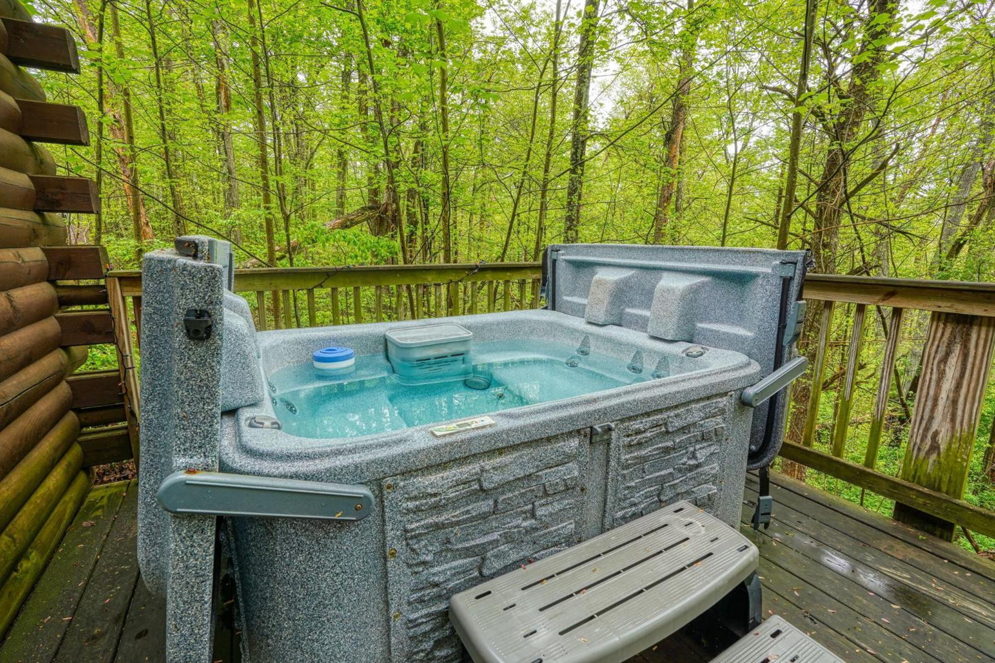 Blue Rose Cabins - Wildwoods Cabin Logan Bagian luar foto