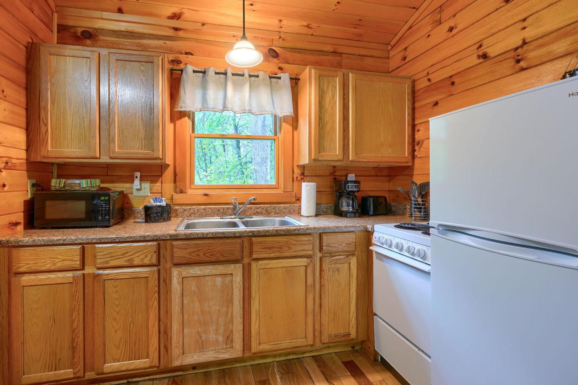 Blue Rose Cabins - Wildwoods Cabin Logan Bagian luar foto