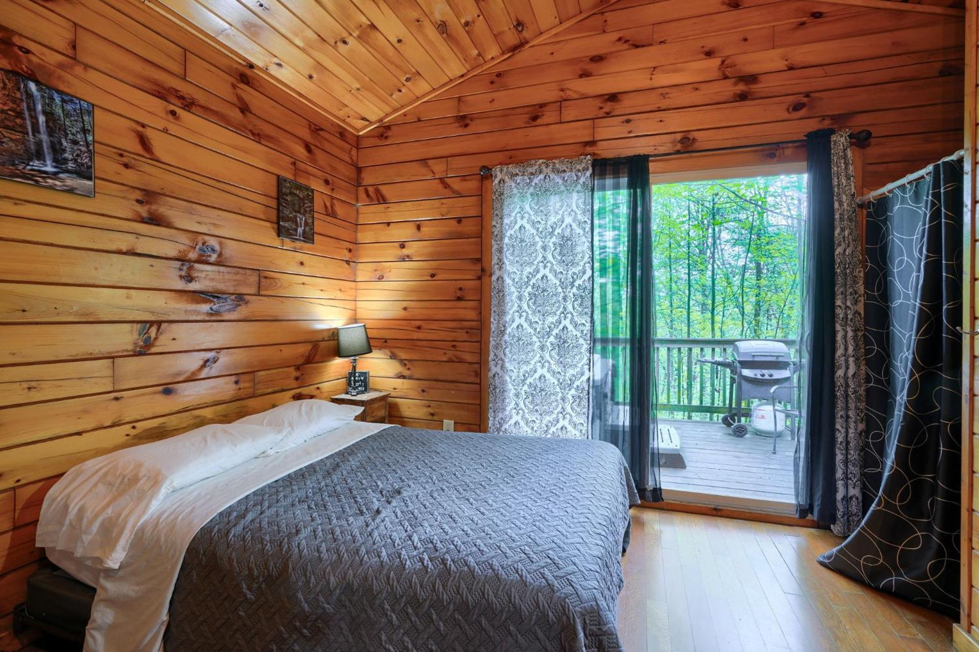 Blue Rose Cabins - Wildwoods Cabin Logan Bagian luar foto