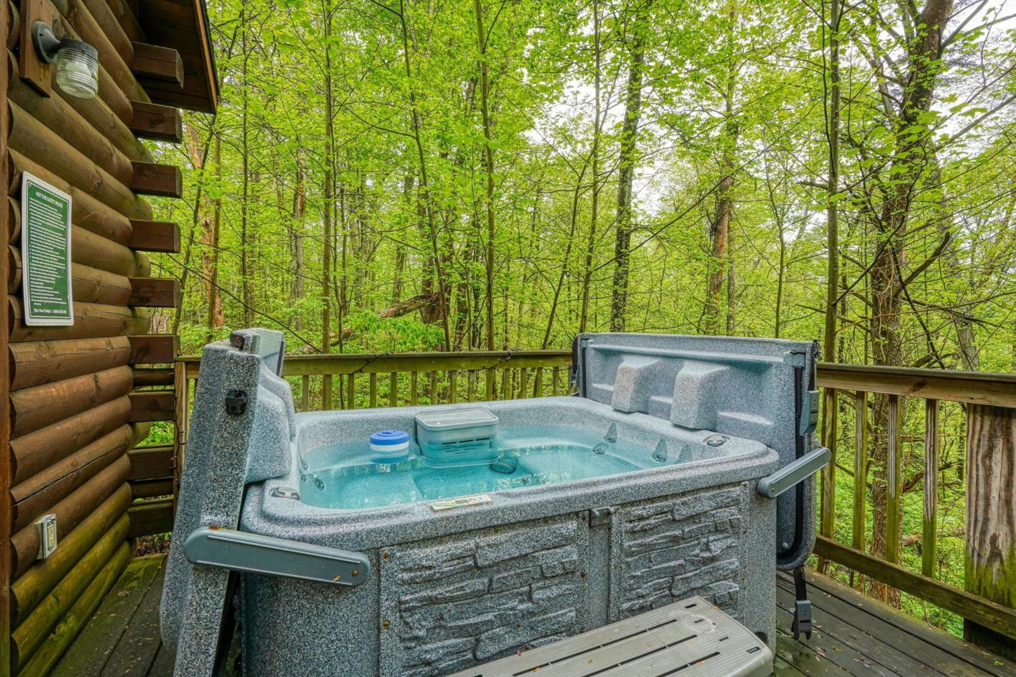 Blue Rose Cabins - Wildwoods Cabin Logan Bagian luar foto